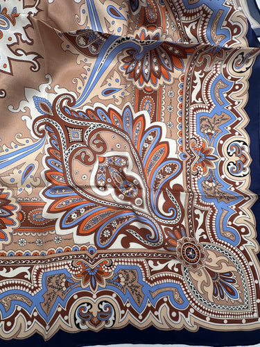 Dabīgā zīda satīna lakats 107x107 cm "Arābu nakts III "