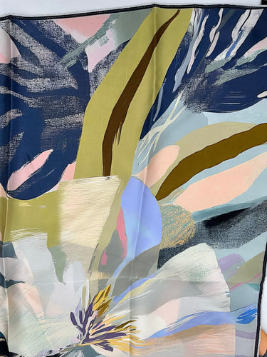 Dabīgā zīda satīna lakats 90x90 cm "Intro"