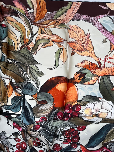 Dabīgā zīda satīna lakats 107x107 cm "Granāts II"