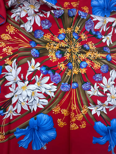 Dabīgā zīda sarža lakats 90x90 cm "Apsveikums"