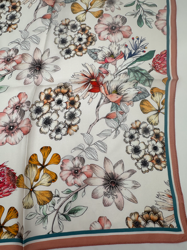 Mazais zīda kakla lakats "Grieta"