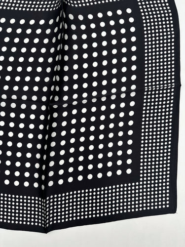 Mazais zīda kakla lakats "Punktiņš IV"