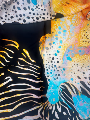 Dabīgā zīda satīna lakats 107x107 cm "Safari"