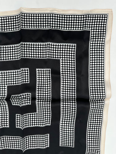 Mazais zīda kakla lakats "Kontrasts"