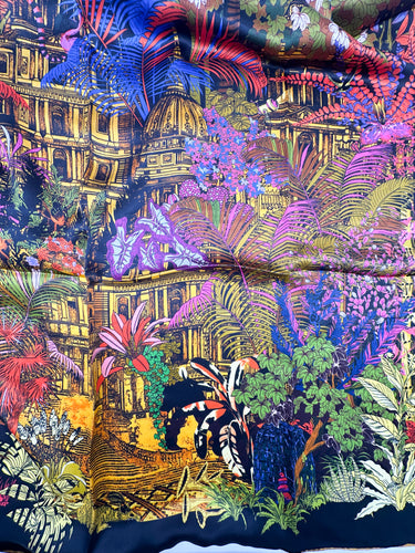 Dabīgā zīda satīna lakats 107x107cm "Templis II "