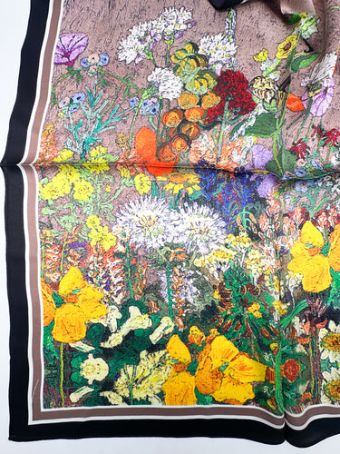 Dabīgā zīda lakats 68x68 cm  "Saulainā pļava"