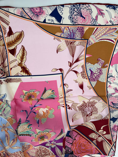 Dabīgā zīda satīna lakats 107x107 cm "Lilija "